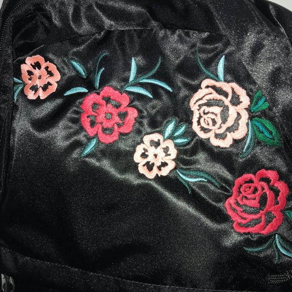JANSPORT NWT ROSE EMBROIDERED 15 IN LAPTOP BAG - Picture 2 of 6